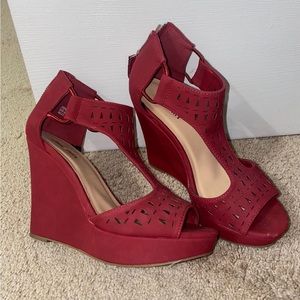 Dark Red High Heeled Wedges Size 7